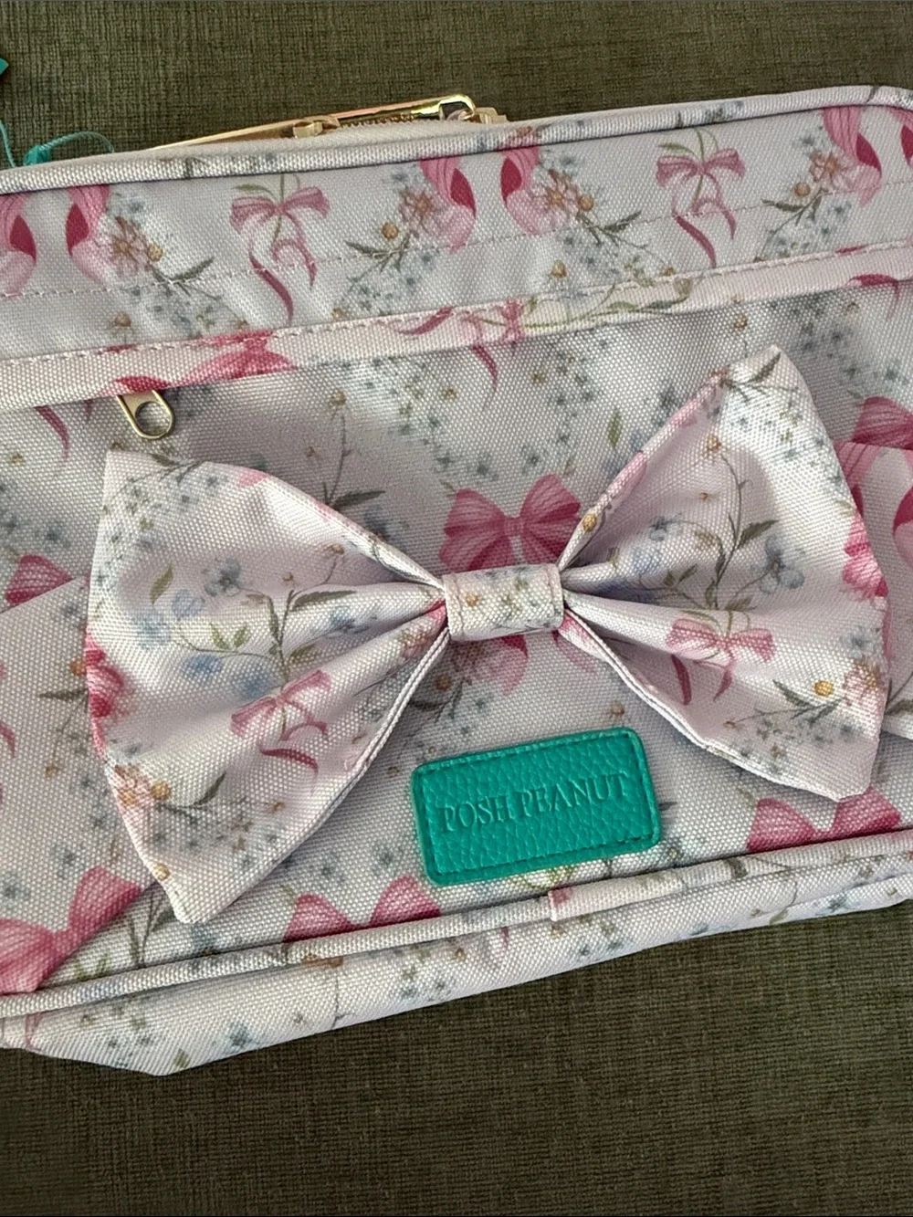 New Posh Peanut Pink Floral Bow Kids lunchbox